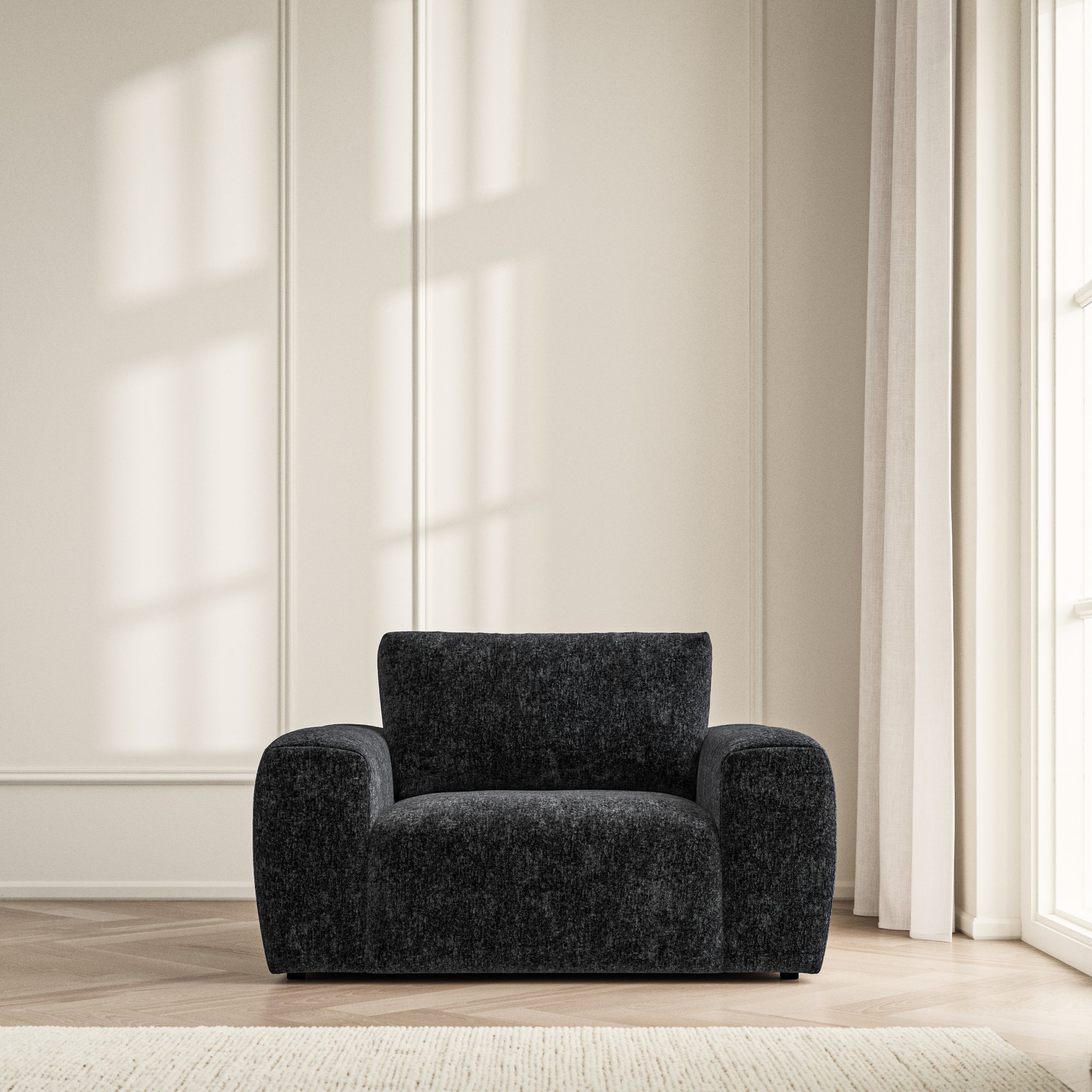 Luna Armchair - Symphony