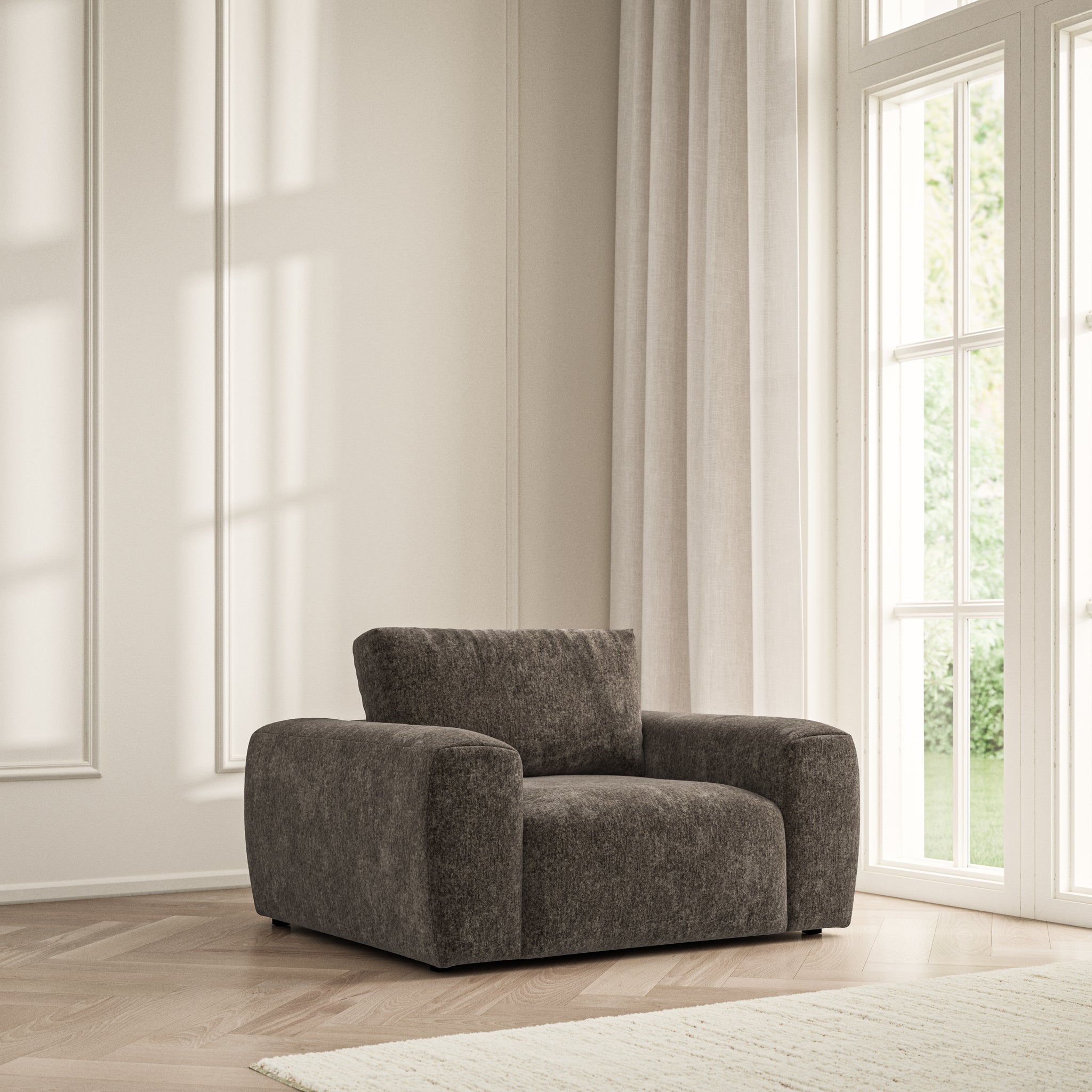 Luna Armchair - Symphony