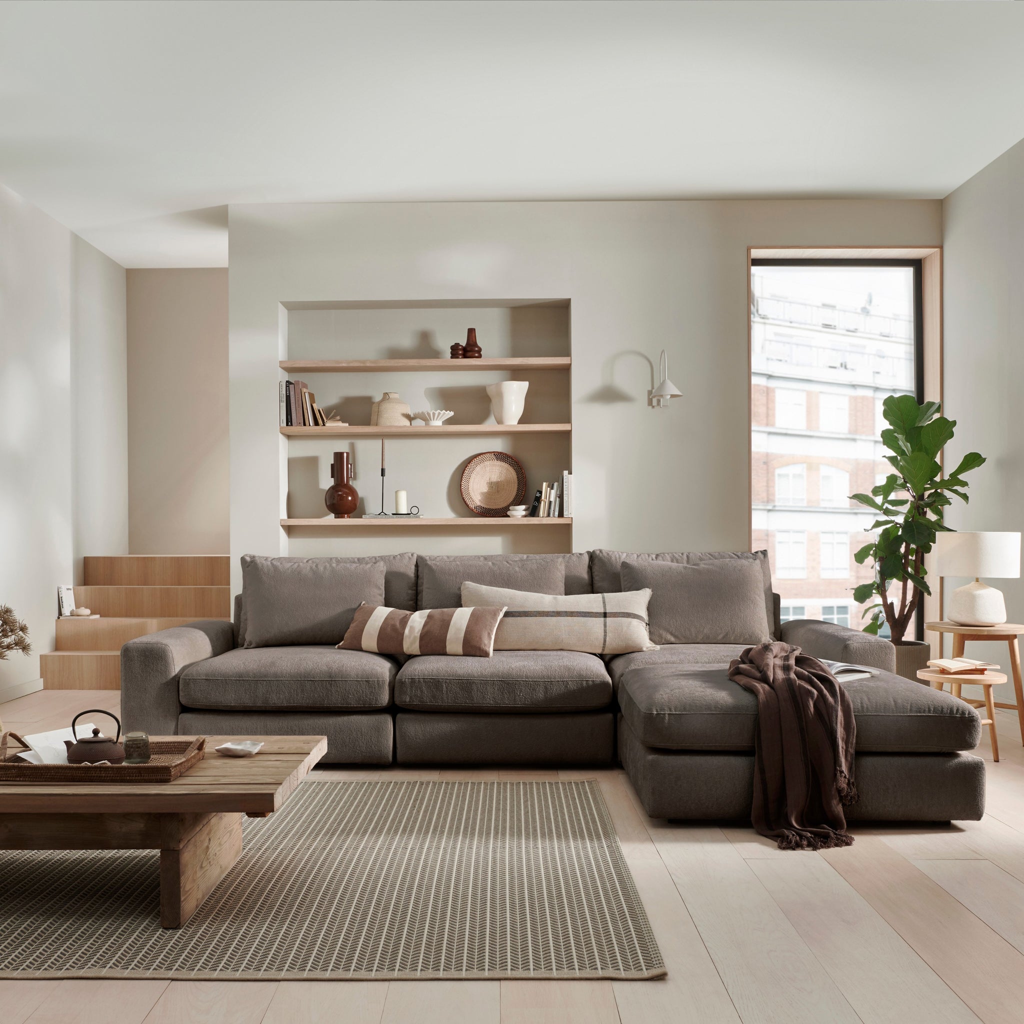 Lusso Chaise Sofa - Symphony