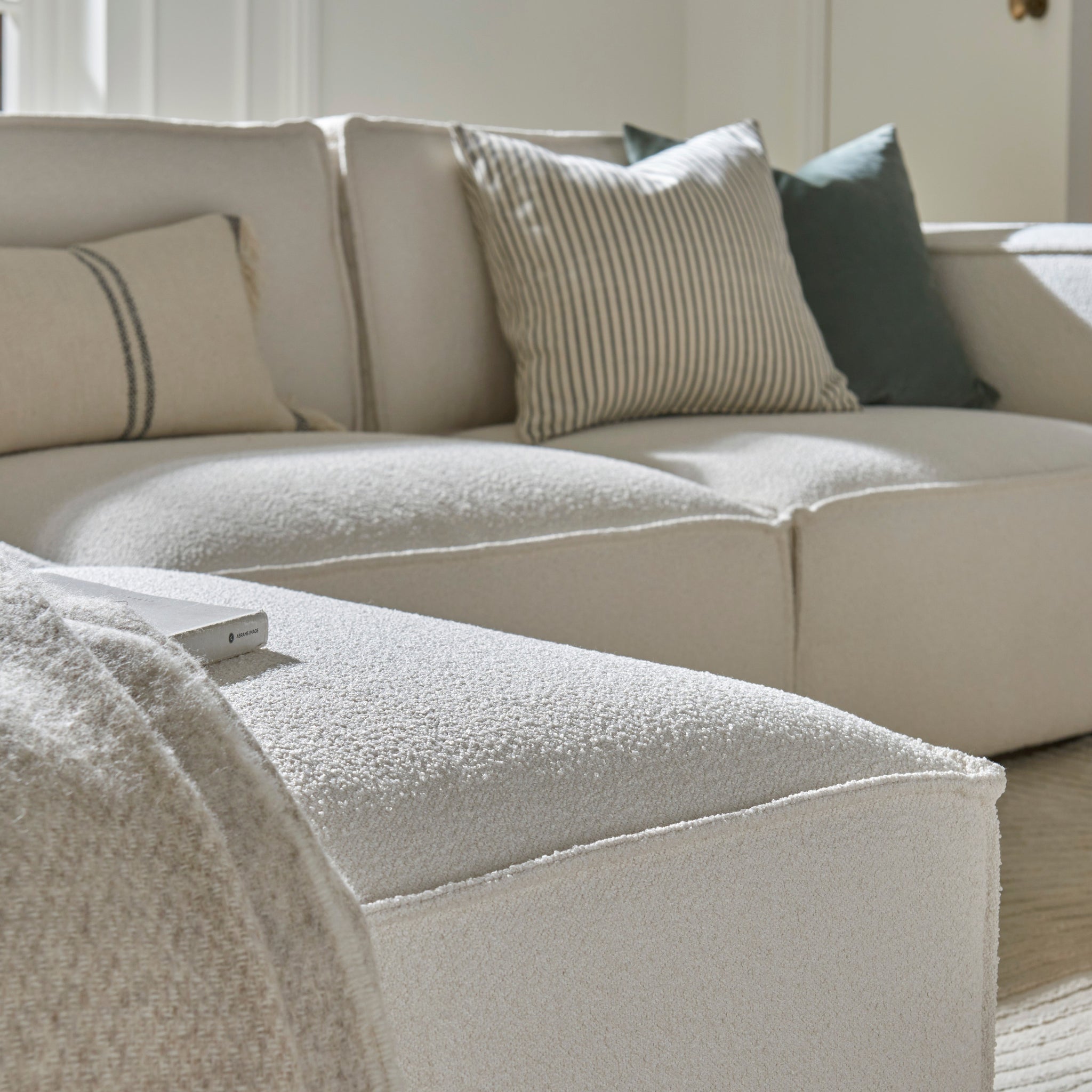 Vella Chaise Sofa - Bouclé
