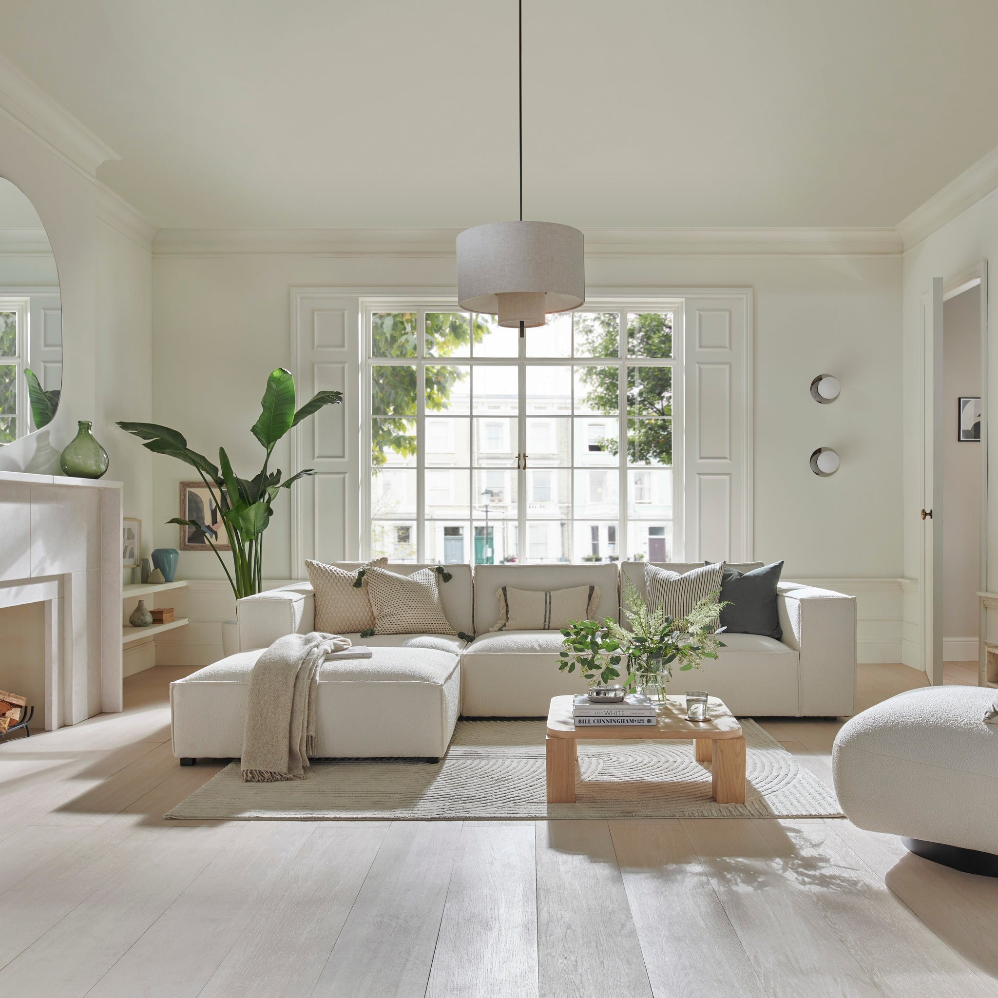 Vella Chaise Sofa - Soft Bouclé